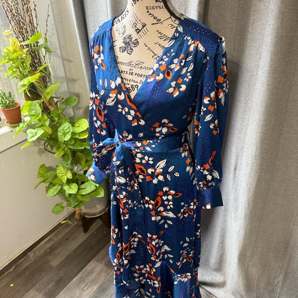 Liquorish Dresses & Skirts - Floral high-low Dress - Blue and Orange